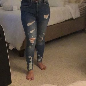 Distressed Skinny Jeans